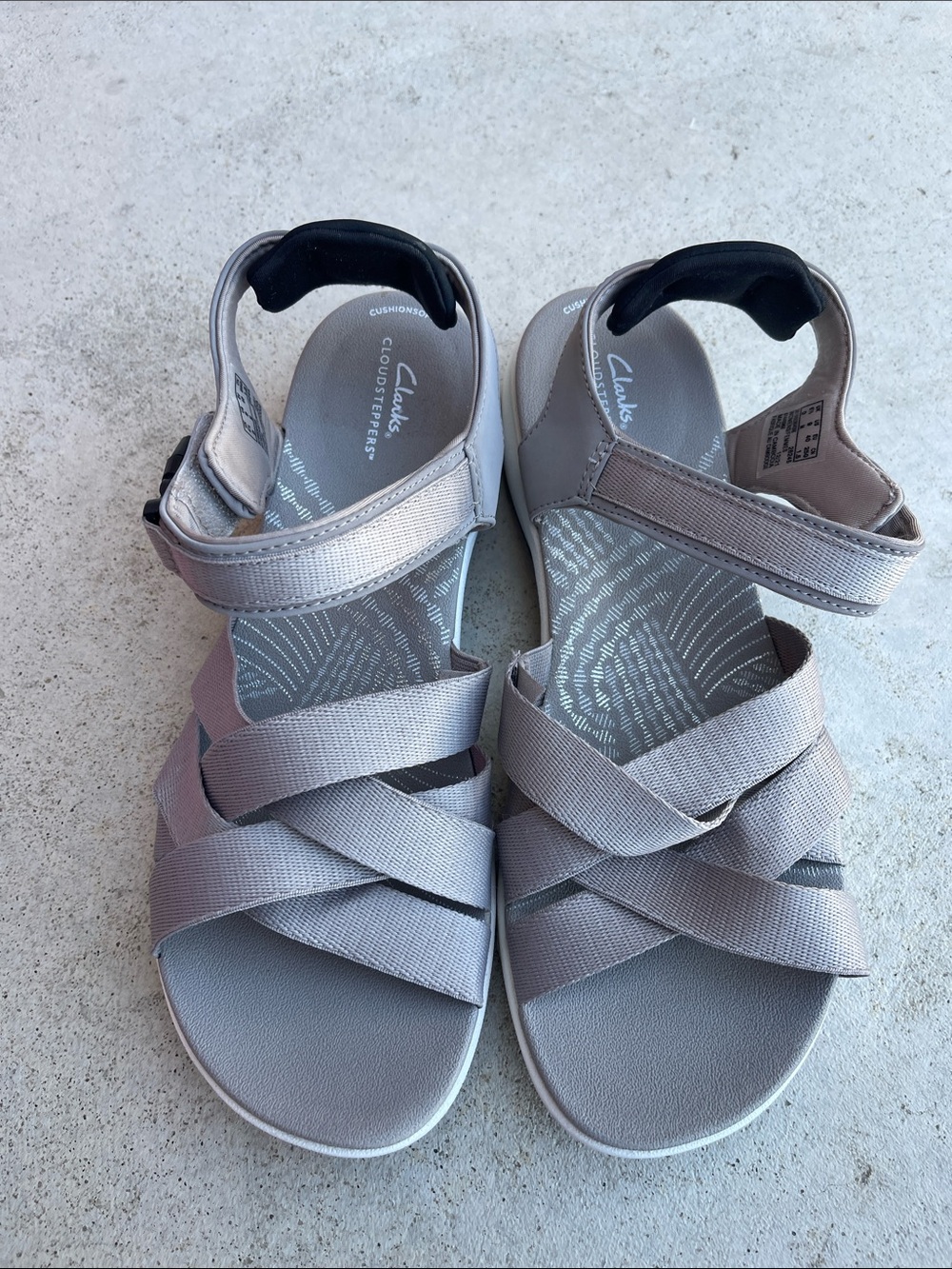 NWT Clarks Cloudsteppers Mira Tide Gray Comfort Walking Sandals Women’s Size 9